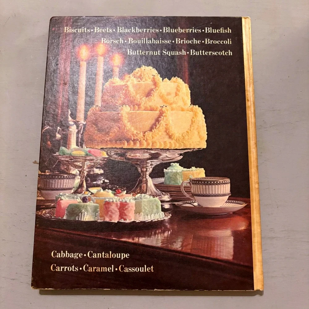 Vtg 1965 Woman's Day Encyclopedia of Cookery Vol 2 retro Mid Century Foodie Gift